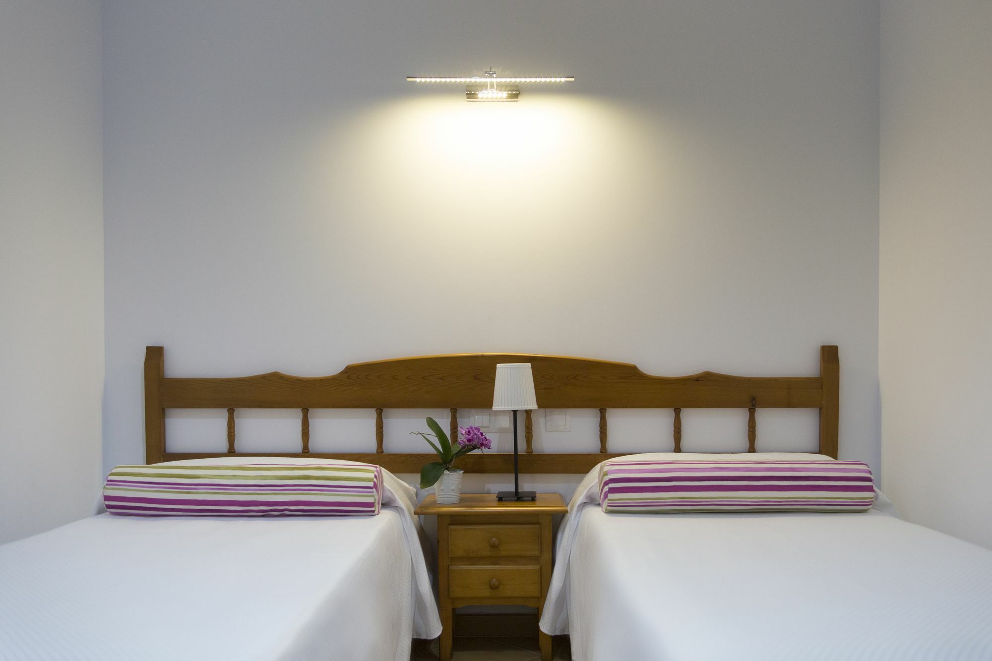 Hostal Alhambra - Adults Only Нерха Екстер'єр фото