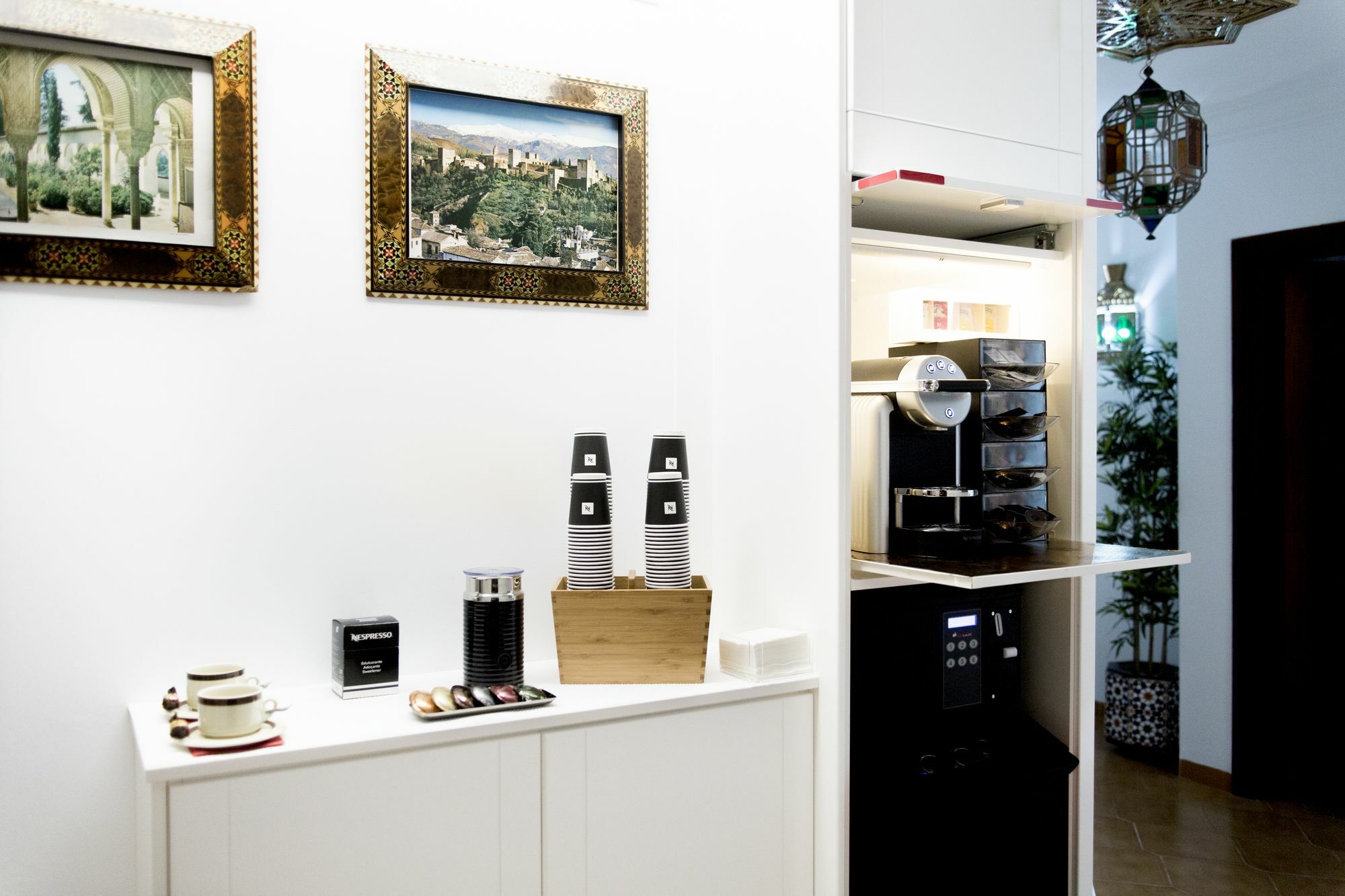 Hostal Alhambra - Adults Only Нерха Екстер'єр фото