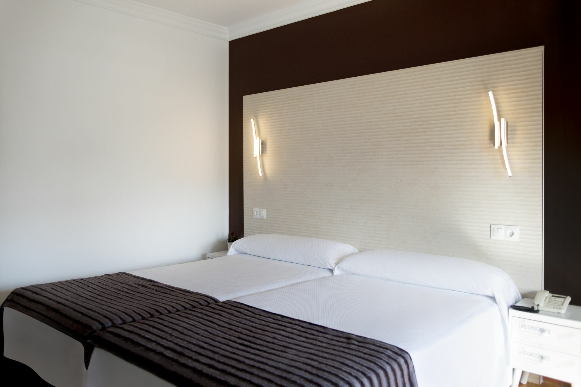Hostal Alhambra - Adults Only Нерха Екстер'єр фото